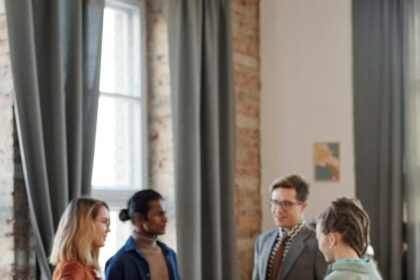 Content Marketing vs Social Media Marketing: Which Strategy Works Best?
